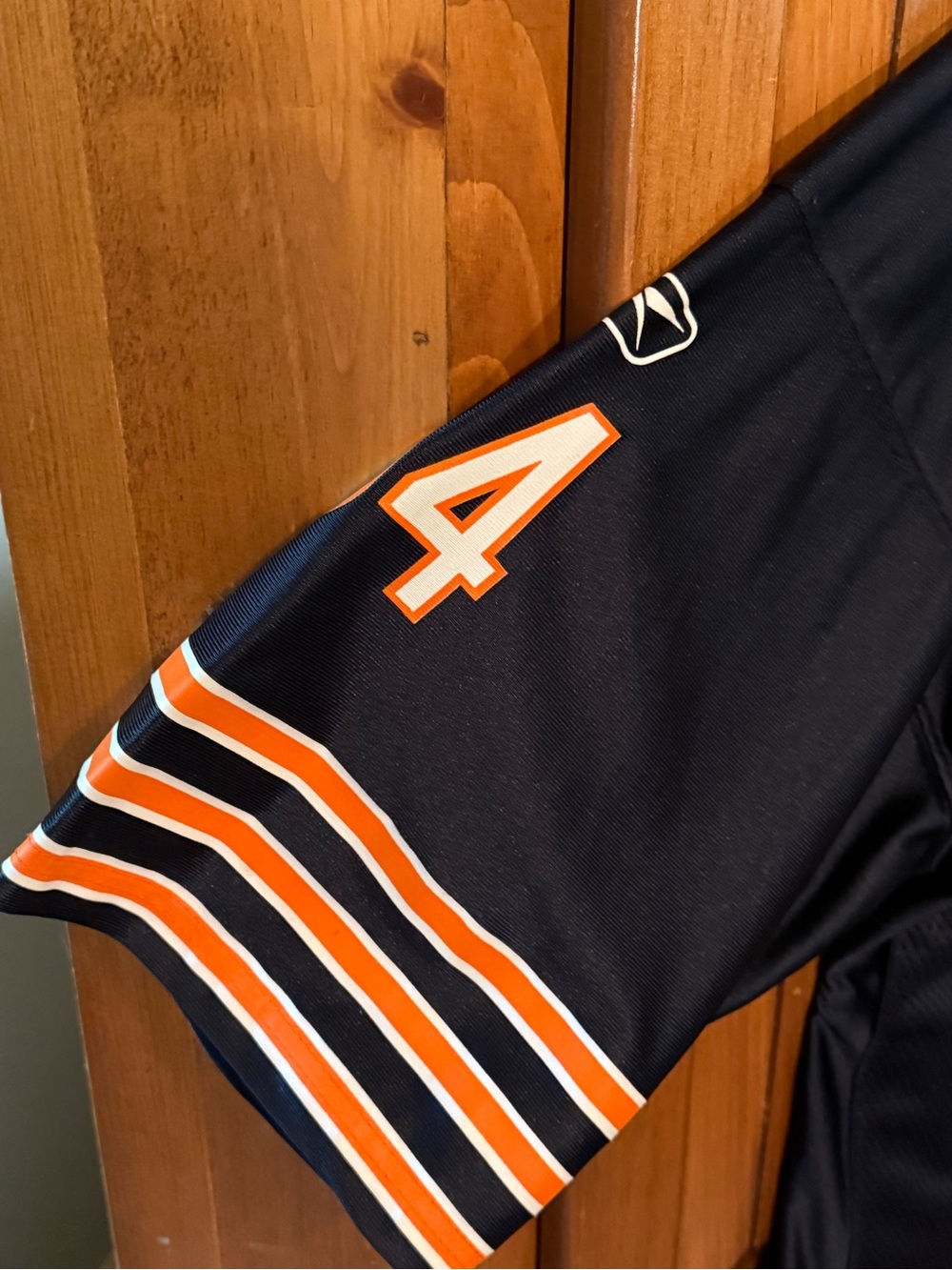 Signed Autographed Vintage Retired Denver Bronco’s Football Jersey Collectible - Picture 7 of 13